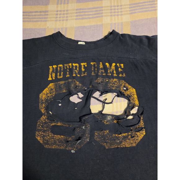 Vintage 80s Notre Dame Football T Shirt Jersey Champion USA Size XL Thrashed 90s - Picture 5 of 16